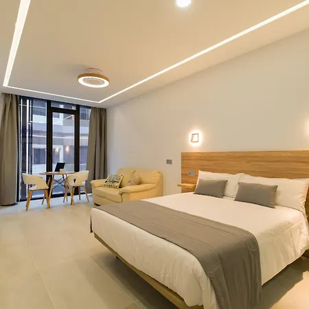 Apartment By Playa De Canteras Las Palmas / Gran Canaria