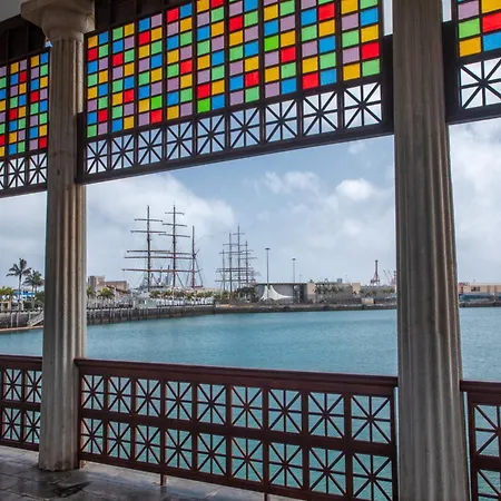 By Playa De Canteras Apartment