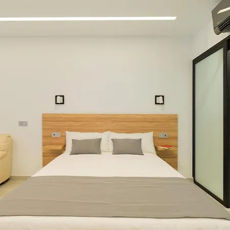 Apartment By Playa De Canteras
