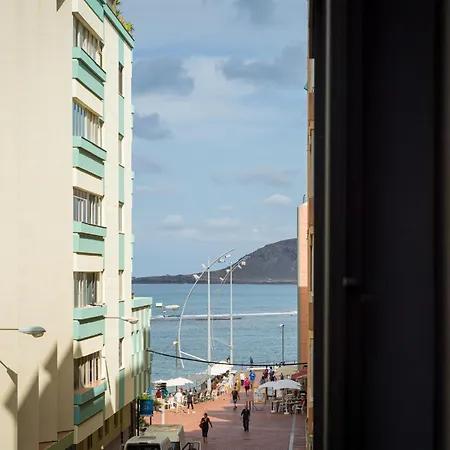 By Playa De Canteras Las Palmas / Gran Canaria