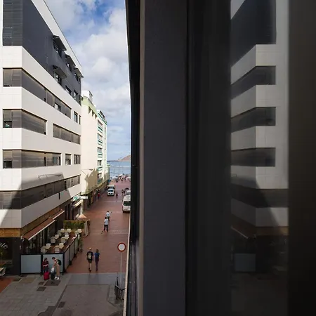 Apartment By Playa De Canteras Las Palmas / Gran Canaria